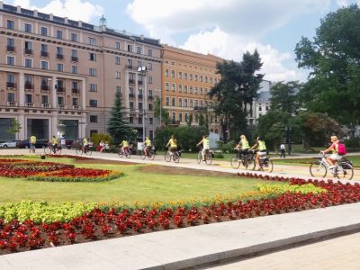 bicycle-tour-riga-and-parks